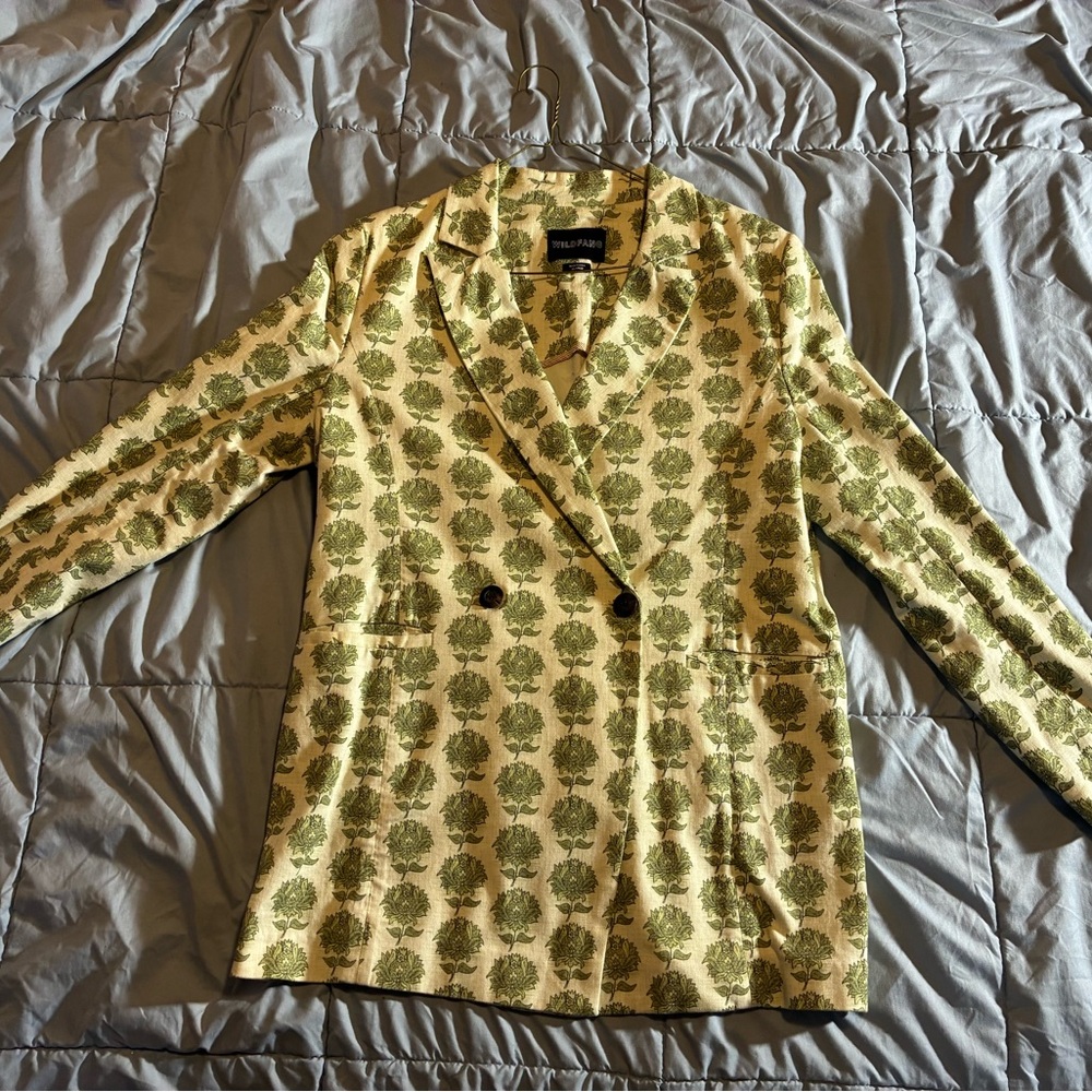 Wildfang Green & White Blazer with Green Roses Print